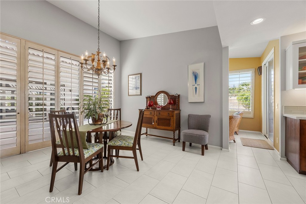 37 Lincoln Property Photo 12