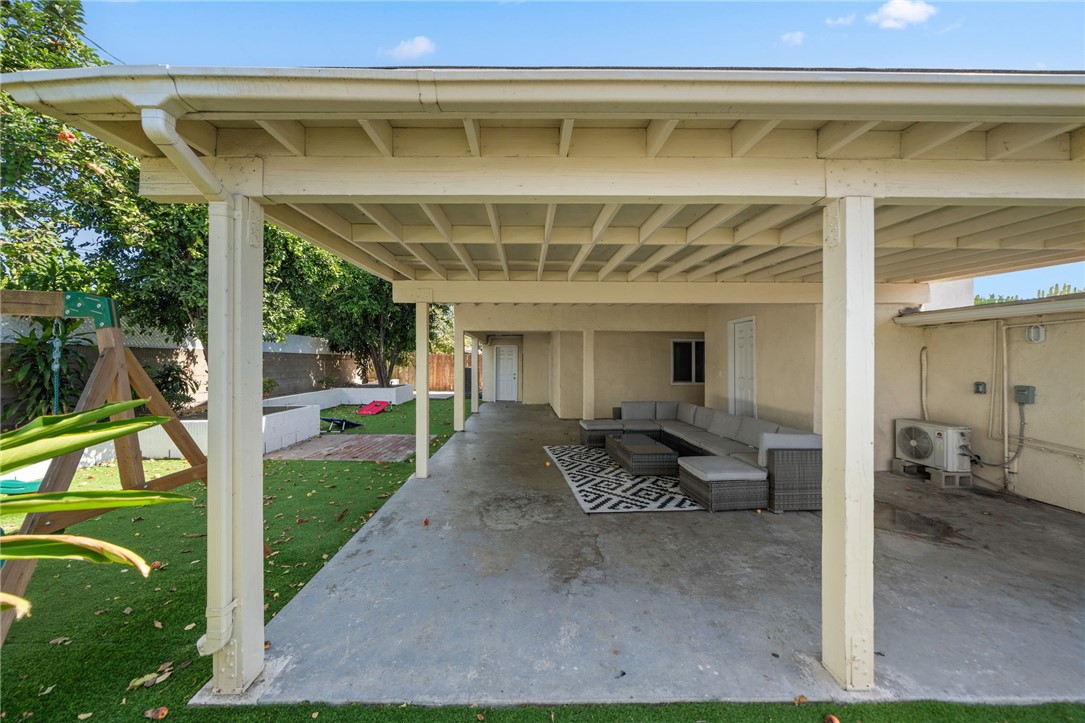 9581 Canton Property Photo 58