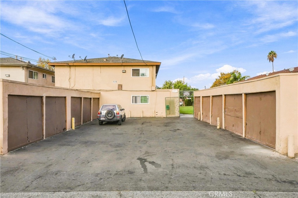 809 S Townsend Street Property Photo 7