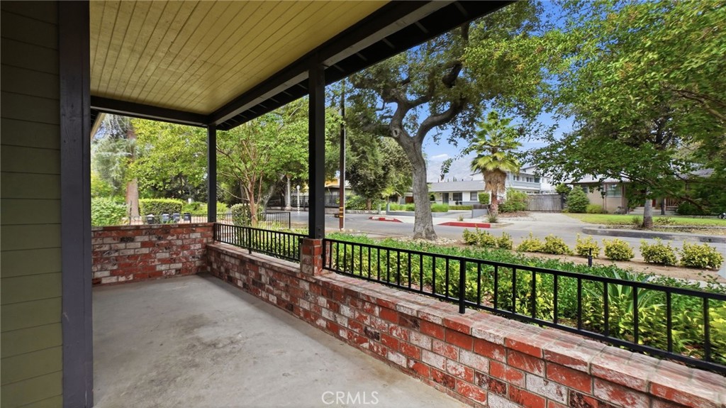 537 Cypress Property Photo 11