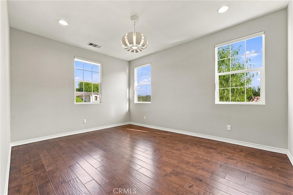 104 Sparrow Property Photo 38