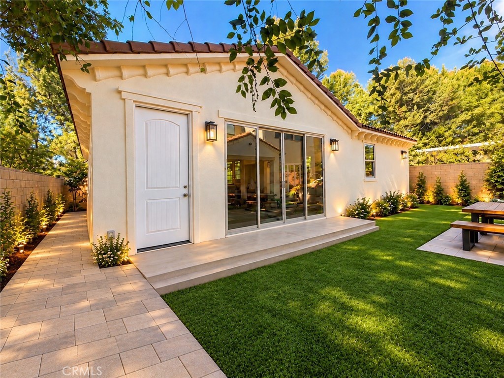 147 Port 2 Property Photo 1