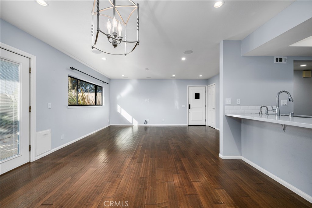 9658 Bloomfield Avenue Property Photo 16