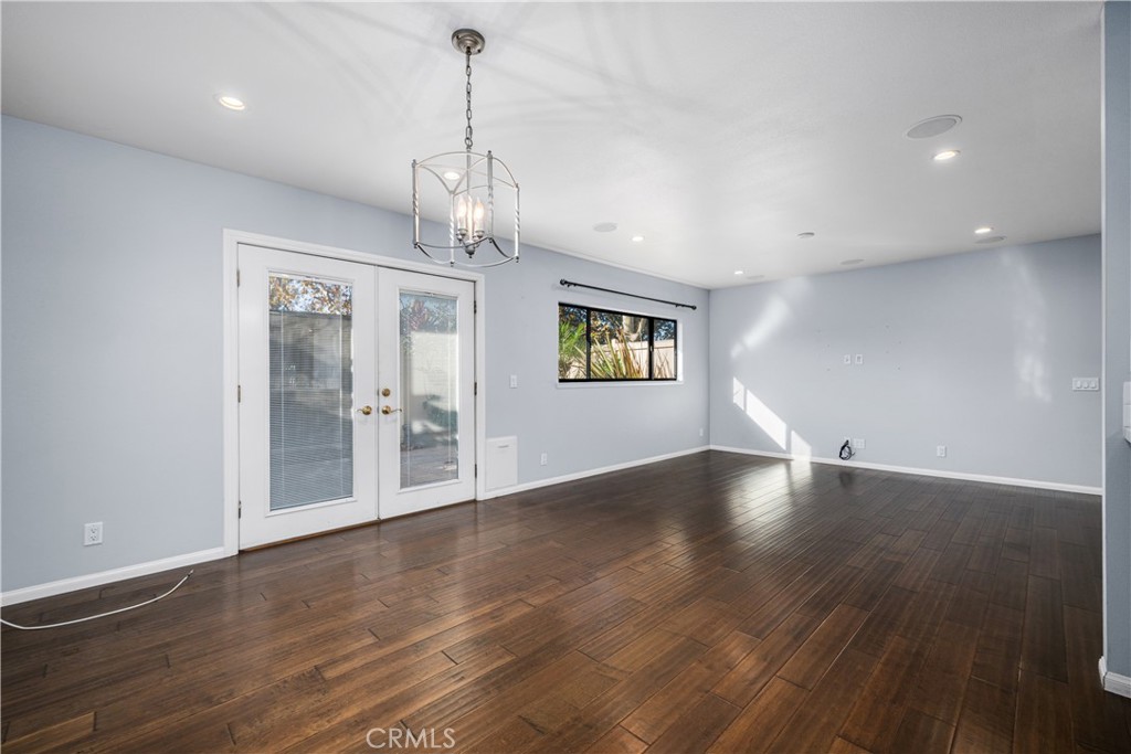 9658 Bloomfield Avenue Property Photo 17