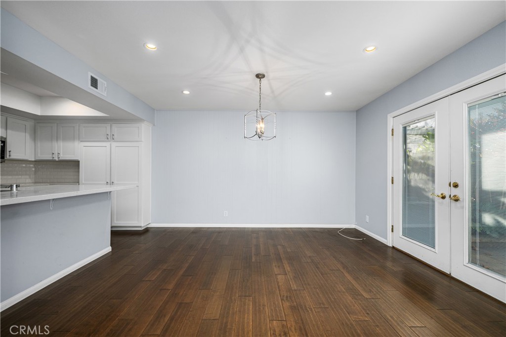 9658 Bloomfield Avenue Property Photo 17