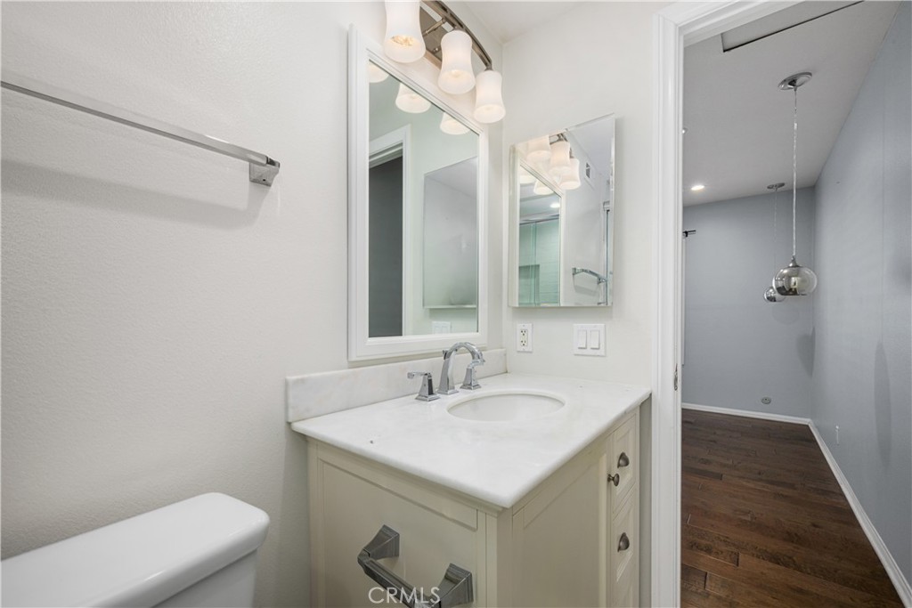 9658 Bloomfield Avenue Property Photo 37