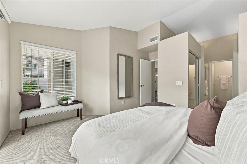 172 Almador Property Photo 19
