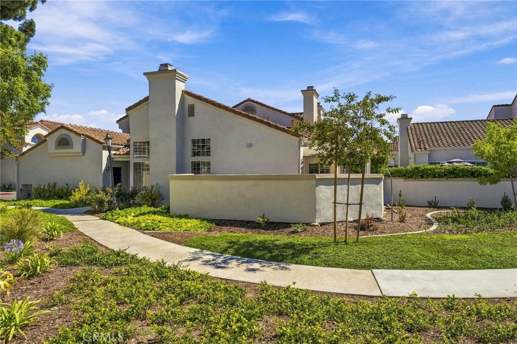 172 Almador Property Photo 35
