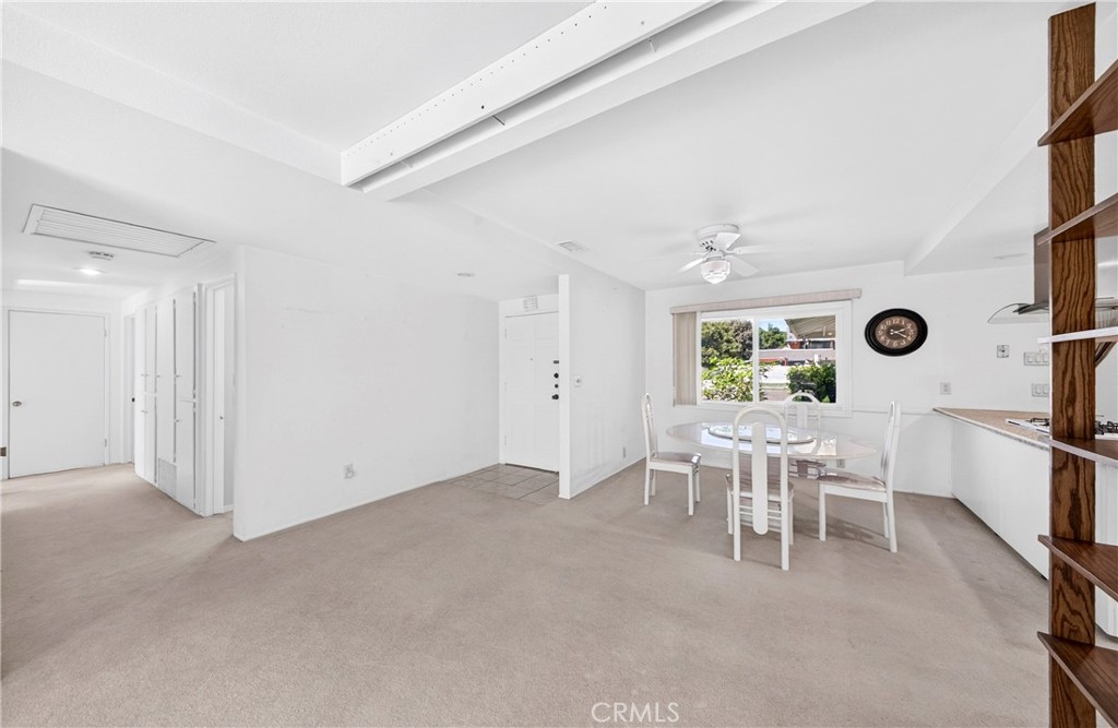 8400 Handel Drive Property Photo 7