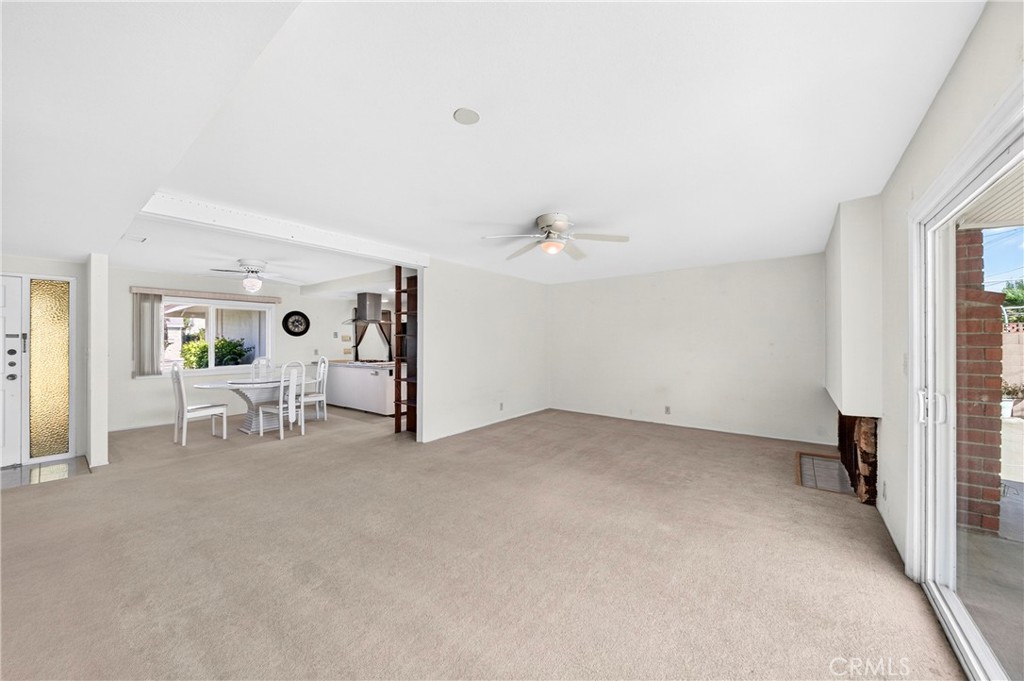 8400 Handel Drive Property Photo 9