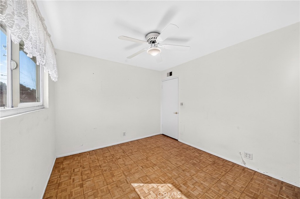 8400 Handel Drive Property Photo 21