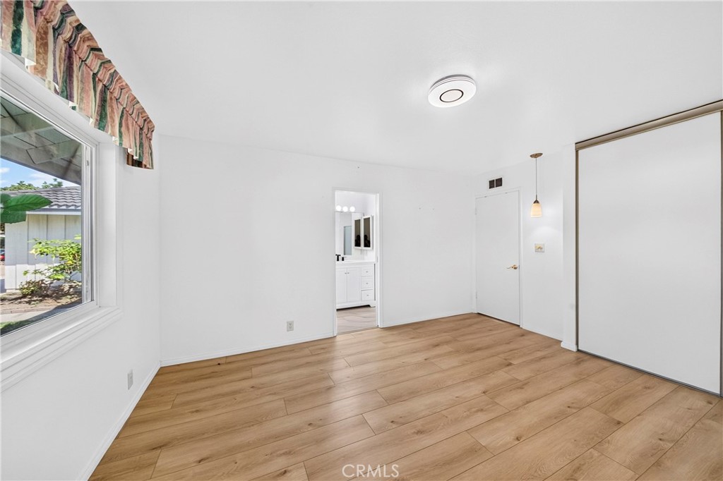 8400 Handel Drive Property Photo 28
