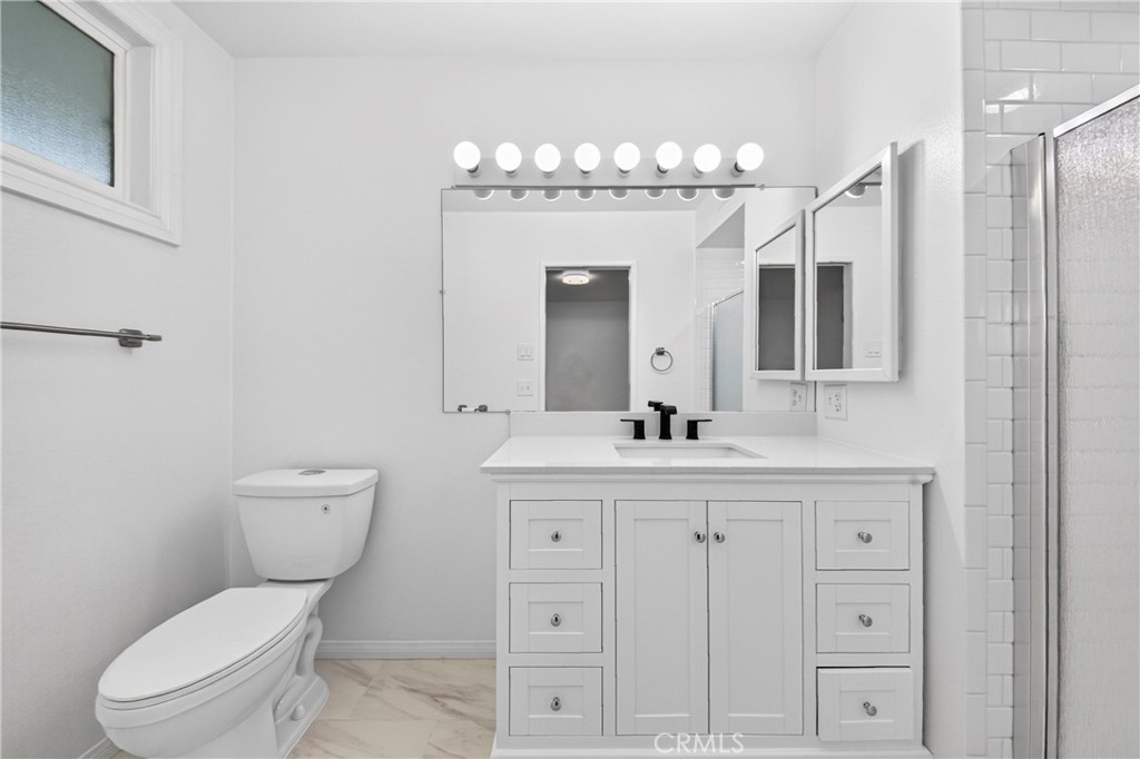 8400 Handel Drive Property Photo 29