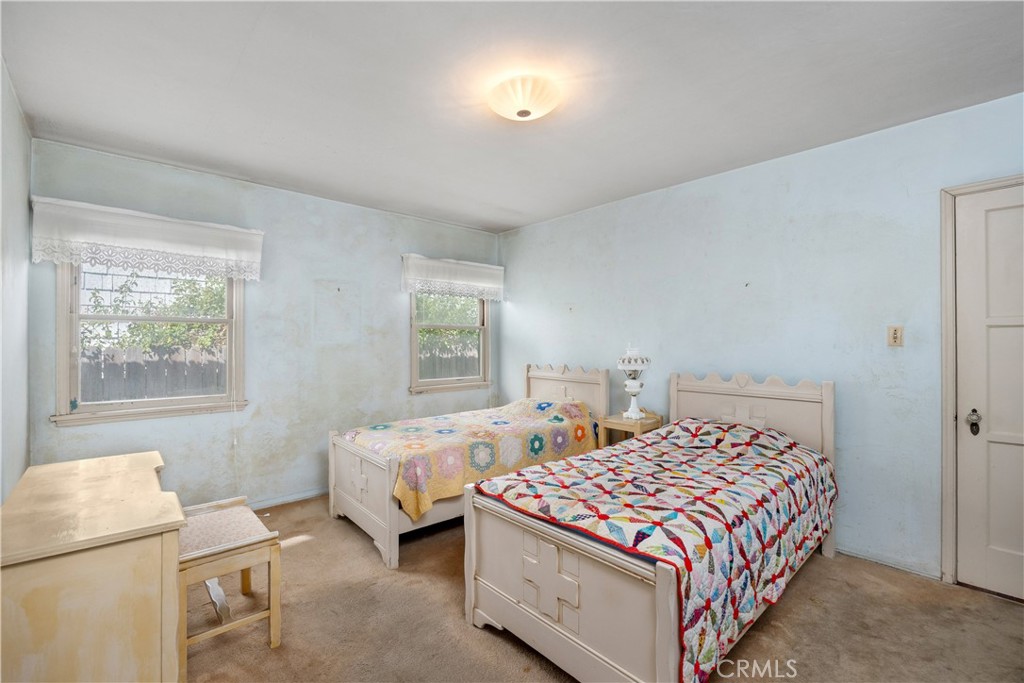 5233 E Broadway Property Photo 17