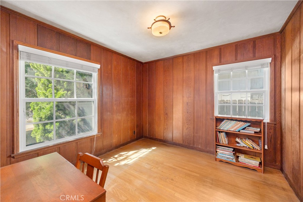 5233 E Broadway Property Photo 18