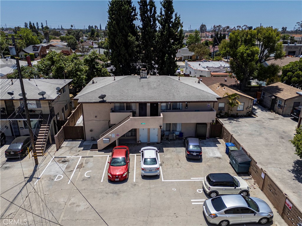 9434 Flower St Property Photo 11