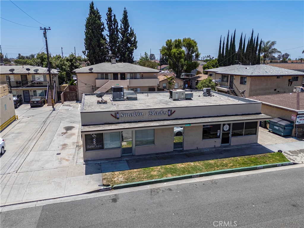 9434 Flower St Property Photo 12