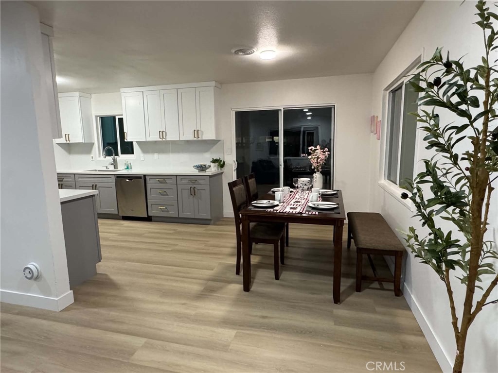 10271 Garrett Property Photo 5