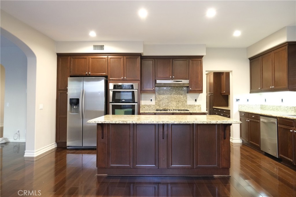 6 Longvale Property Photo 6