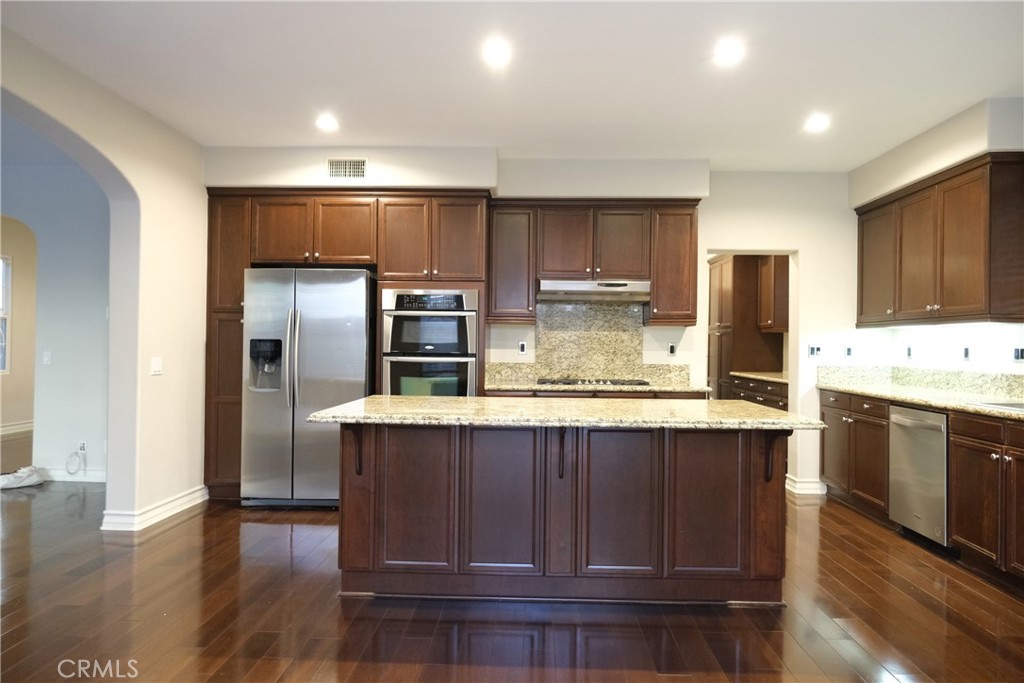 6 Longvale Property Photo 7