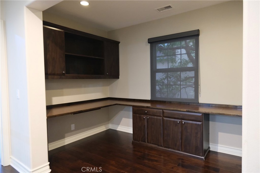 6 Longvale Property Photo 11