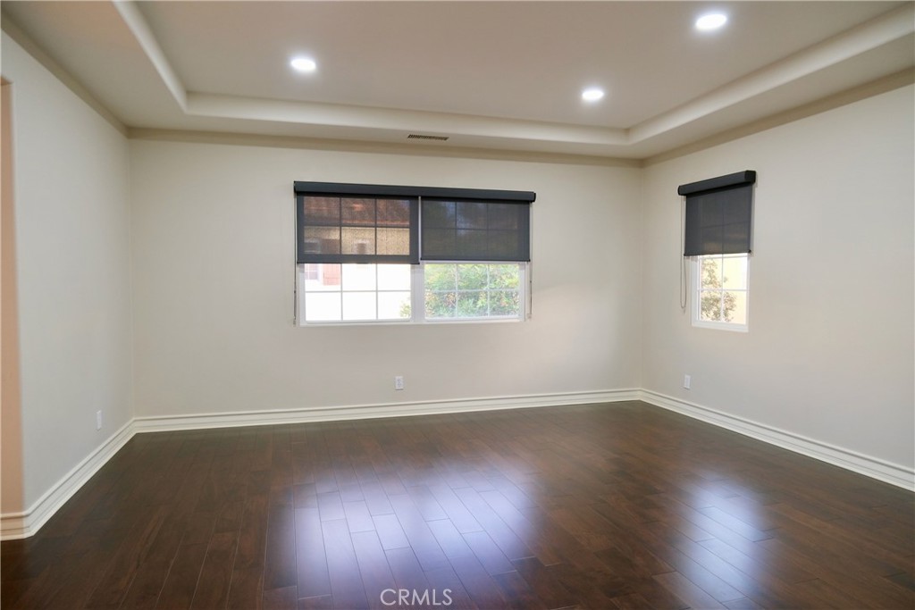 6 Longvale Property Photo 16