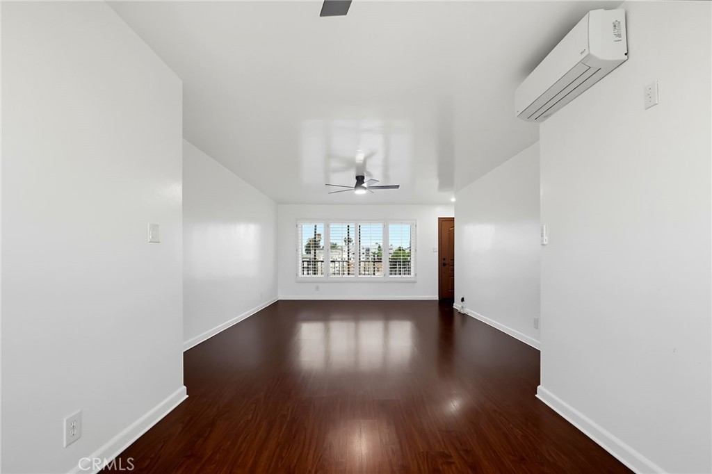 232 Junipero D3 Property Photo 22