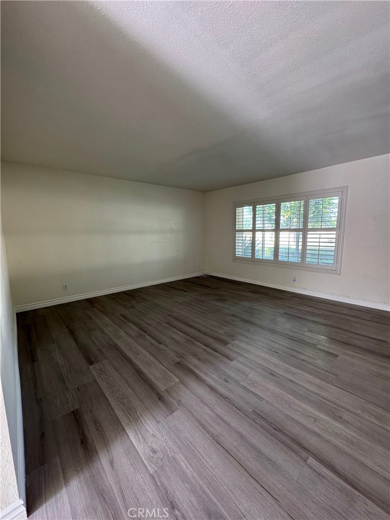 731 Archwood Avenue Property Photo 3