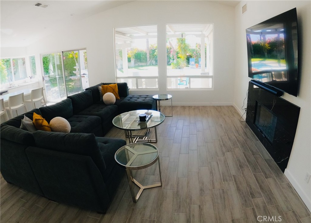 143 Via Tramonto Property Photo 6