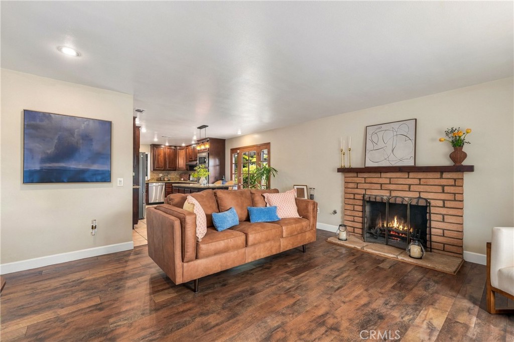 15621 Saddleback Road Property Photo 4