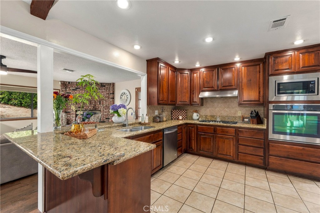 15621 Saddleback Road Property Photo 17
