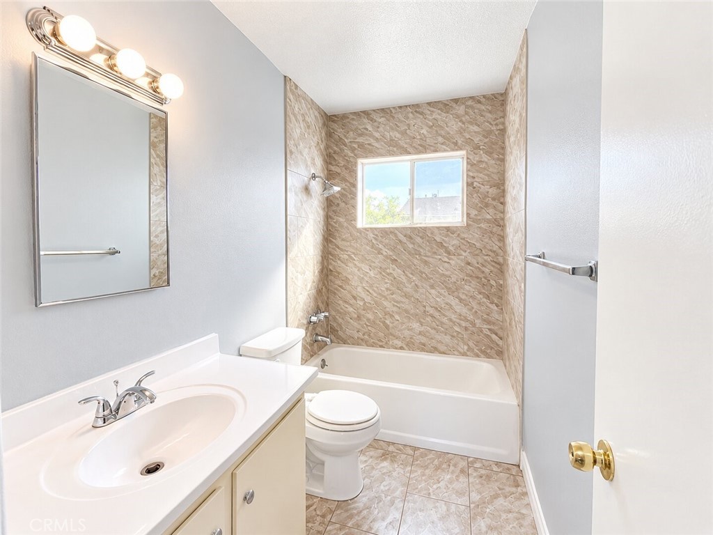 5050 Linden Avenue 102 Property Photo 8