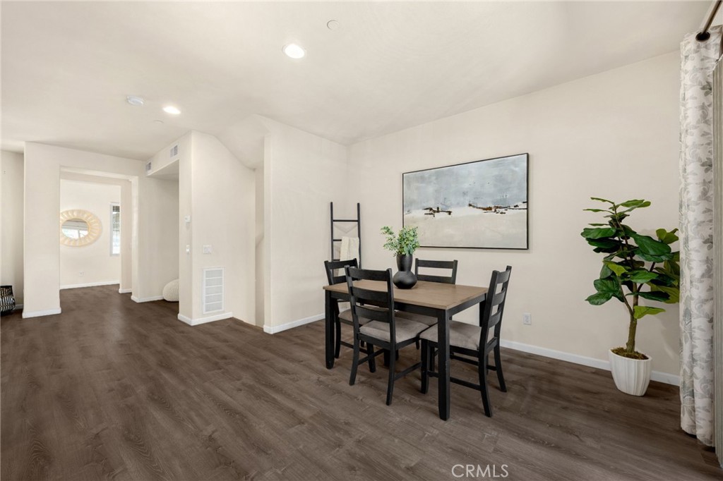 110 E Santa Fe Court Property Photo 14