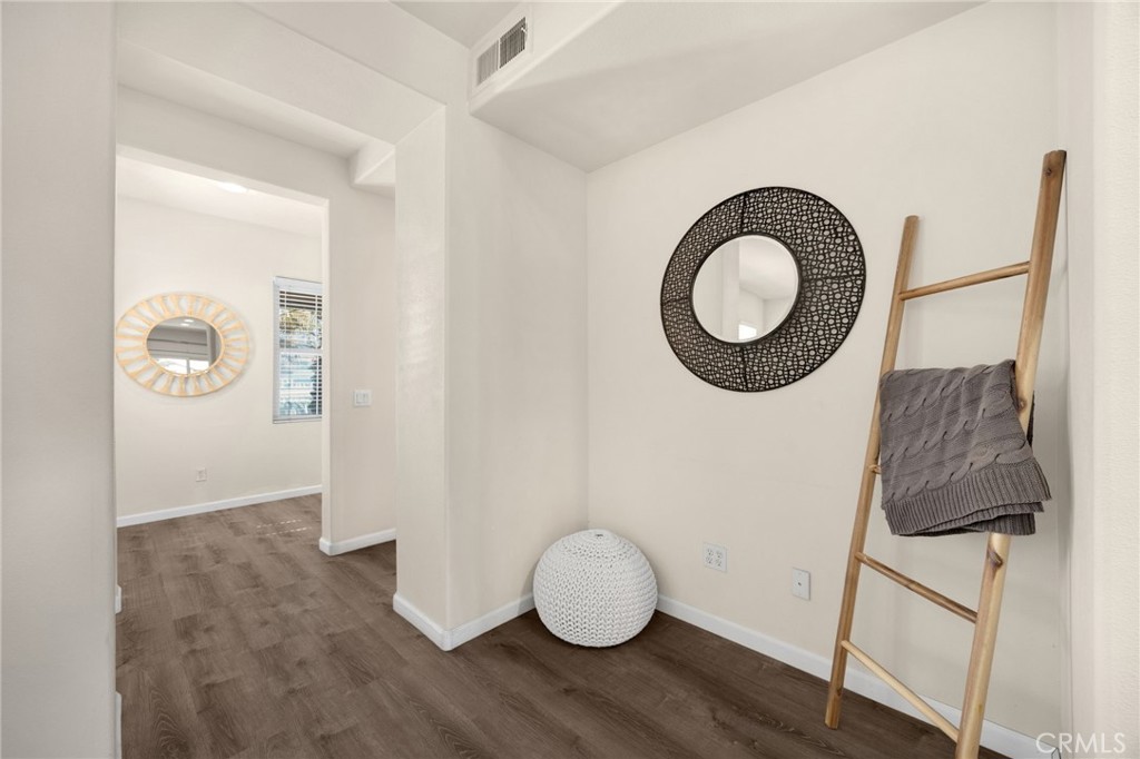 110 E Santa Fe Court Property Photo 15