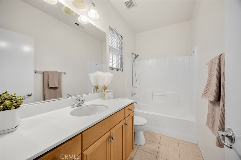 110 E Santa Fe Court Property Photo 25