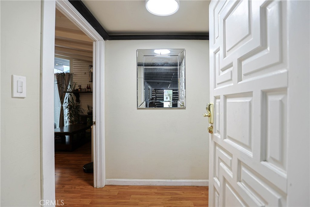 1917 W Beacon Property Photo 17
