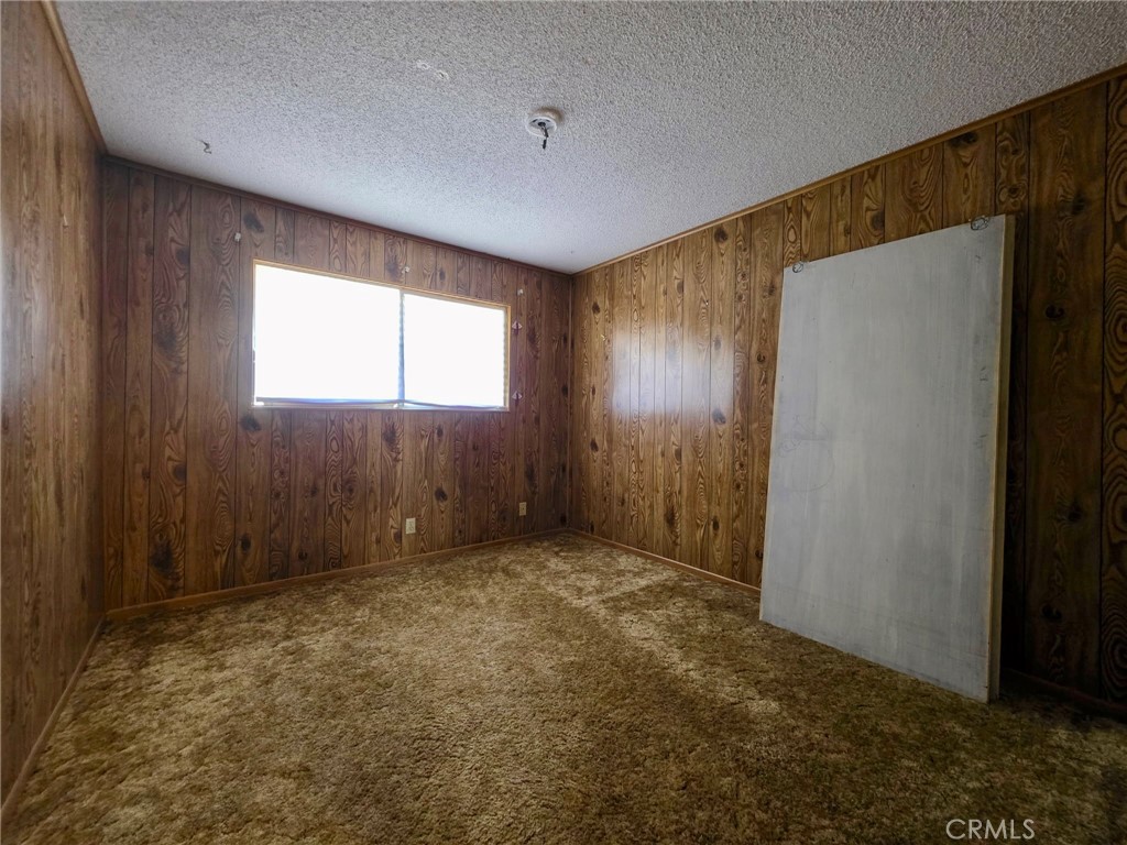 992 W Hoffer Property Photo 7