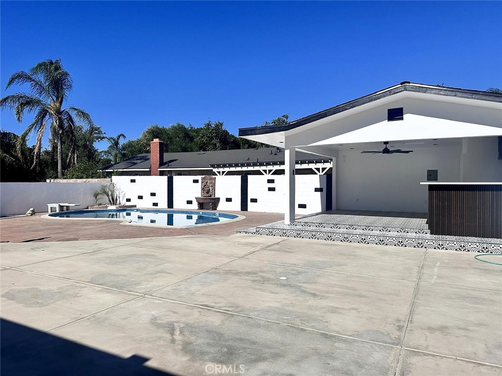 14401 Lakeside Street Property Photo 56