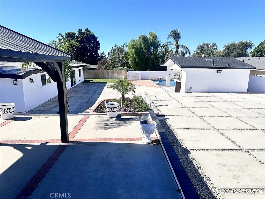 14401 Lakeside Street Property Photo 60