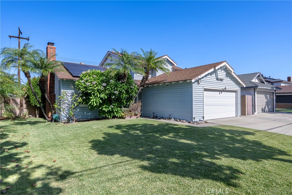 14673 Hawes Street Property Photo 1