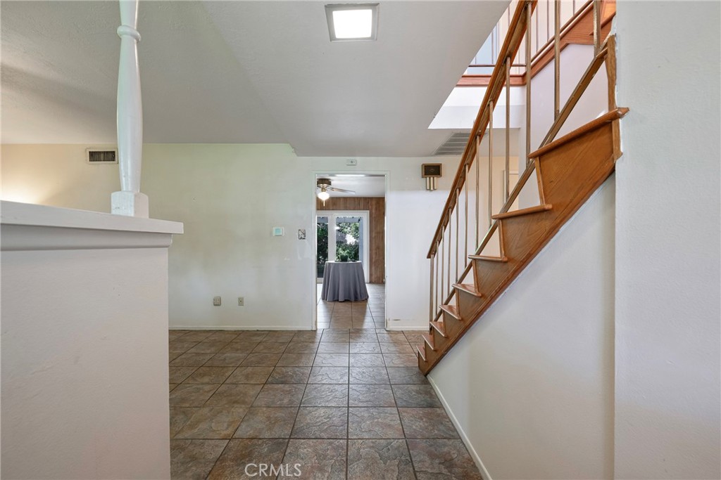 14673 Hawes Street Property Photo 4