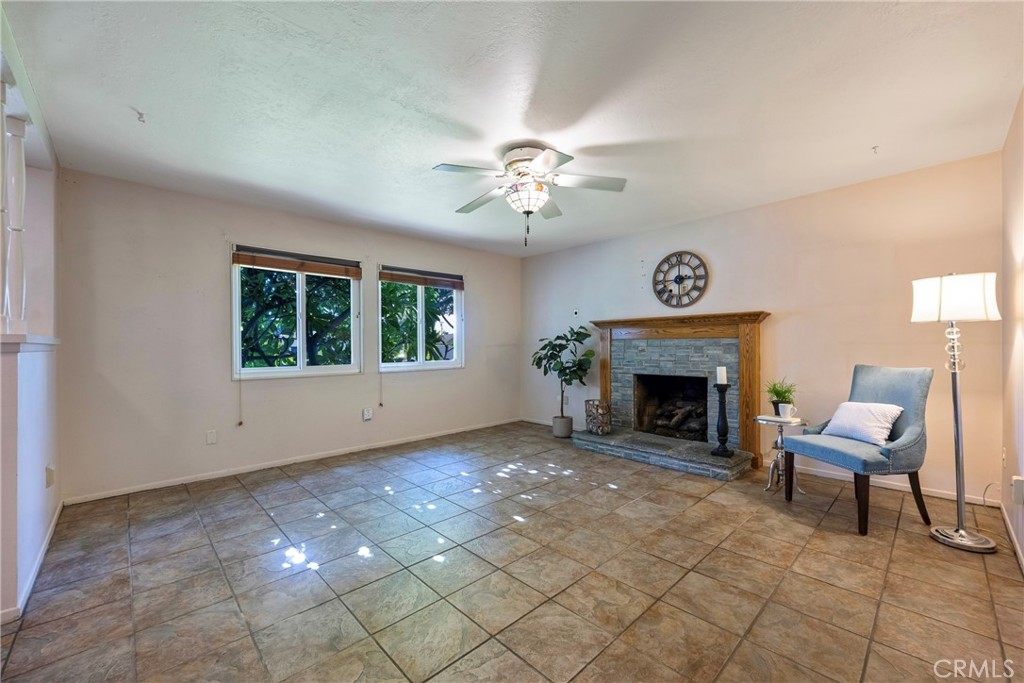 14673 Hawes Street Property Photo 6