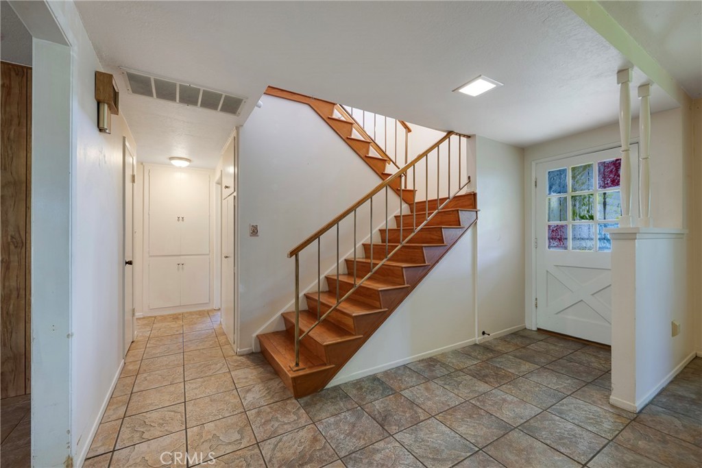 14673 Hawes Street Property Photo 10