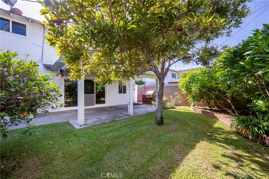 14673 Hawes Street Property Photo 46