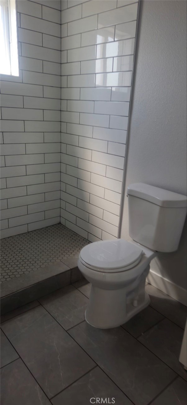 928 E 57th 1/4 Property Photo 12