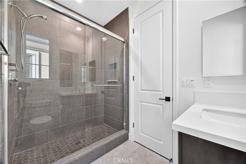 108 Coldwater Property Photo 34