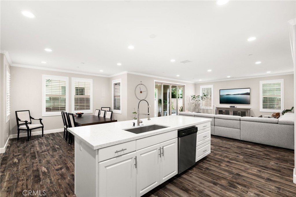 16366 Cameo Court Property Photo 9