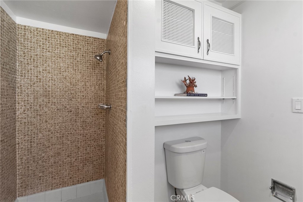 2101 Muir Way Property Photo 26