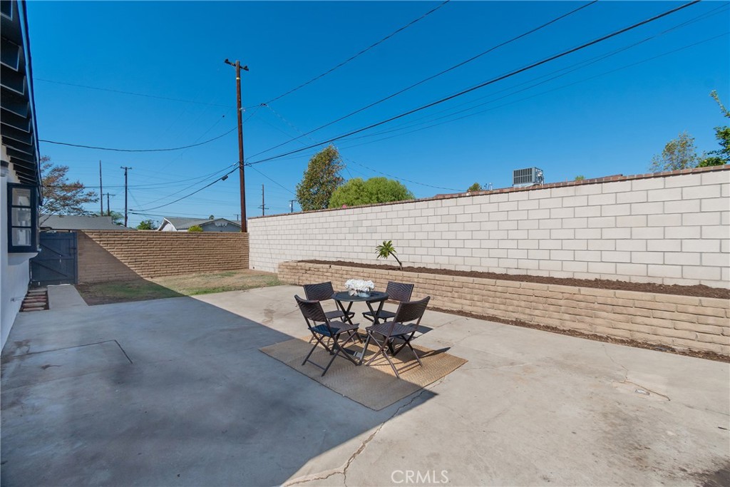 2101 Muir Way Property Photo 27