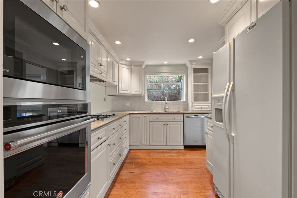 1529 E San Alto Property Photo 26